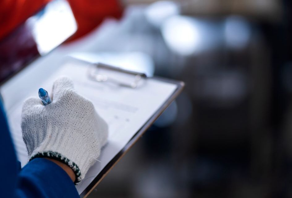 Por que as empresas precisam cumprir o eSocial SST em 2025?